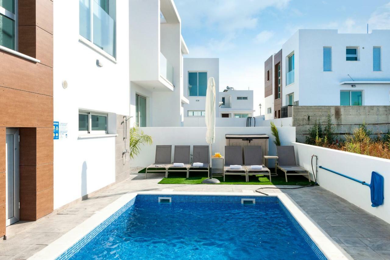 Villa Carmen Protaras Extérieur photo